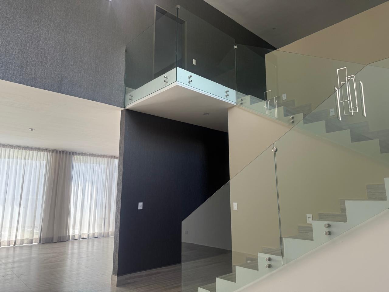 PHOTO-2025-10-11-13-17-38