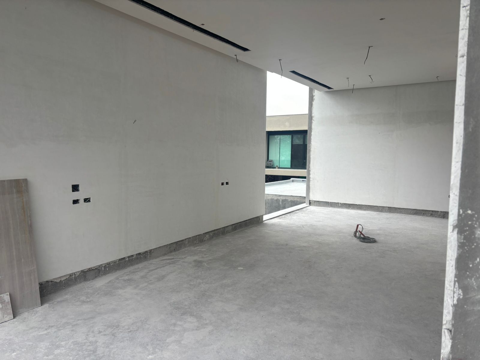 PHOTO-2025-10-13-12-09-42 3