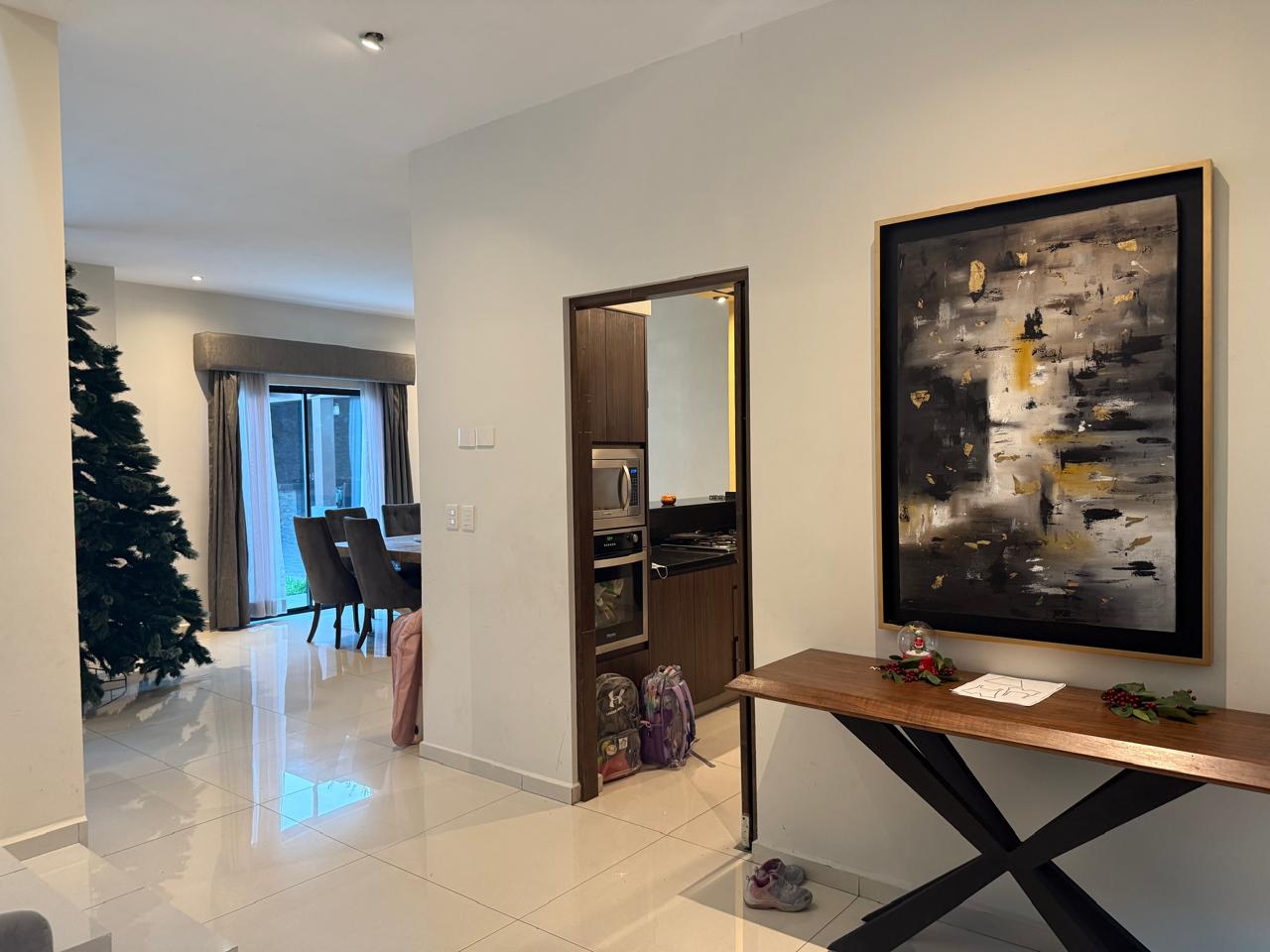 PHOTO-2025-11-24-18-11-00